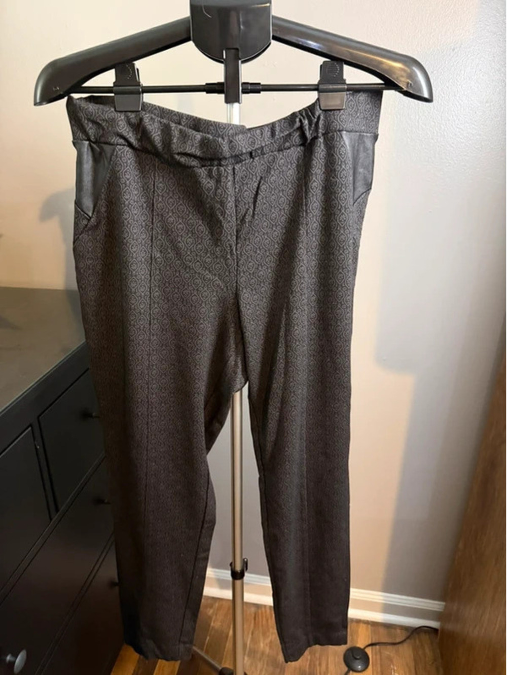 Dex Patterned Slim Pull-On Pants with Faux Leather Trim Size 1X